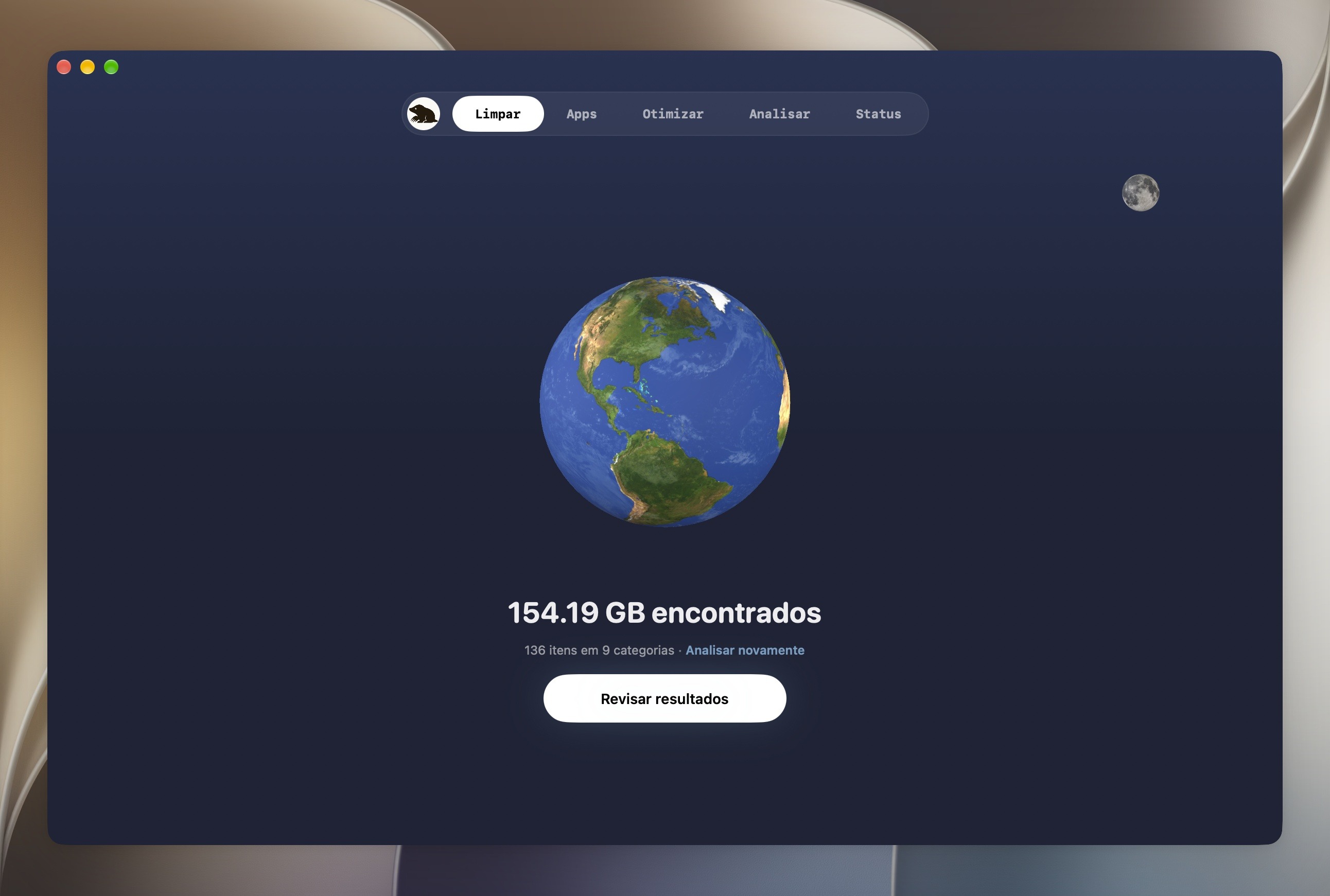 Aba Limpar com a Terra e o espaço encontrado por uma varredura, com o botão para revisar os resultados